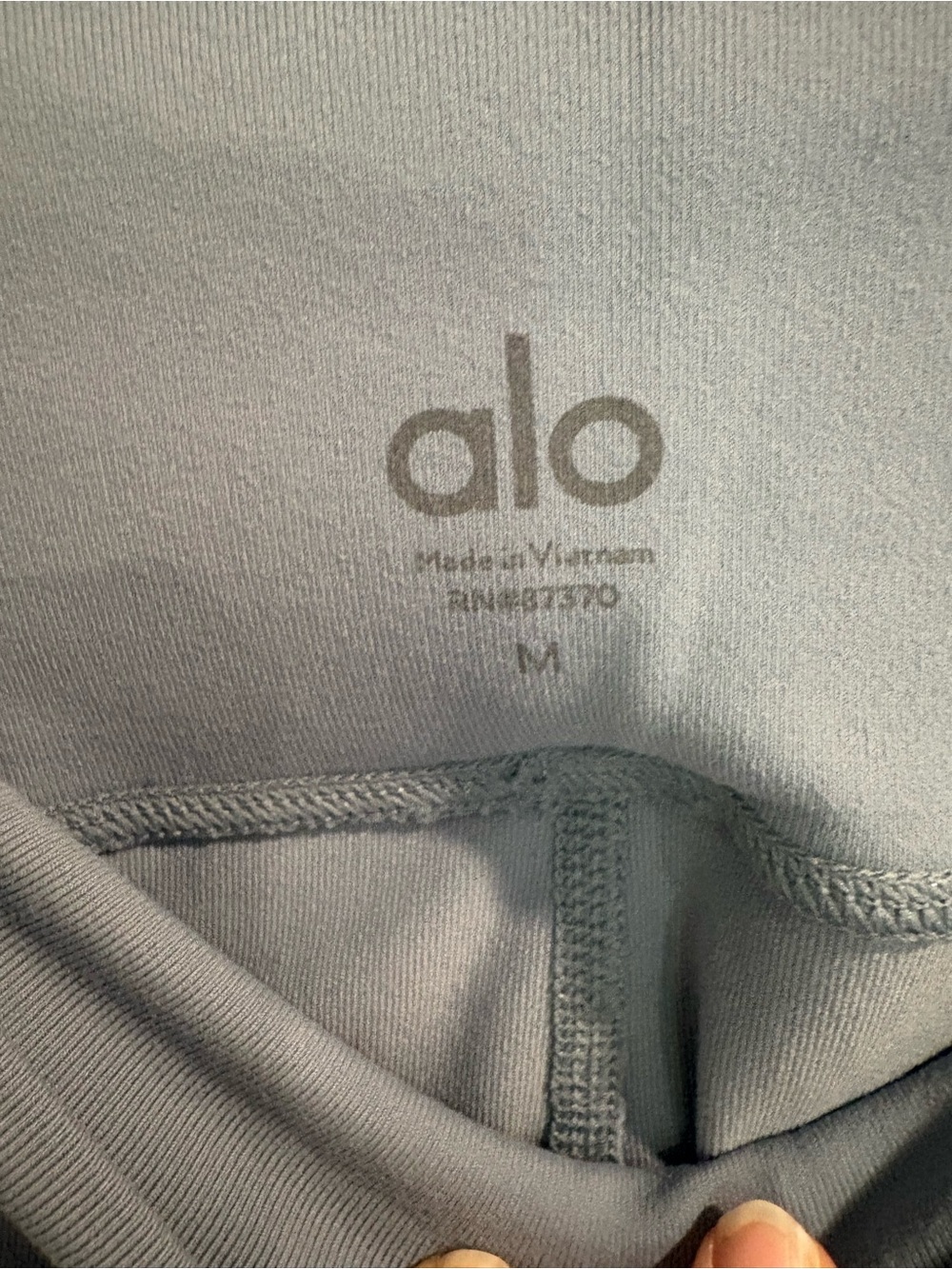 ALO airlift 7/8 leggings in light blue size M - Picture 3 of 5